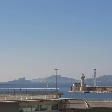 A 50M Et Face A La Mer, Proche Vieux Port -4 A 5 Pers - Classe 4 Etoiles - 80M2 Marselha Exterior foto