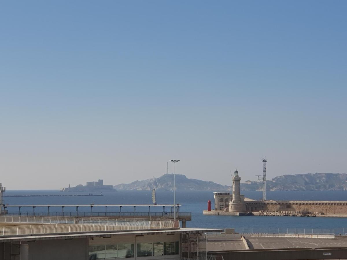 Apartment A 50m Et Face A La Mer, Proche Vieux Port -4 A 5 Pers - Classe 4 Etoiles - 80m2