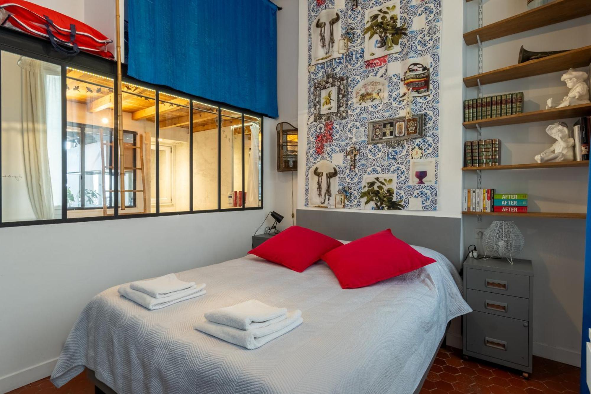 A 50m Et Face A La Mer, Proche Vieux Port -4 A 5 Pers - Classe 4 Etoiles - 80m2 Appartement